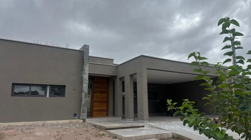 CASA A ESTRENAR EN BARRIO VILLA MICHELO, MAIPÚ