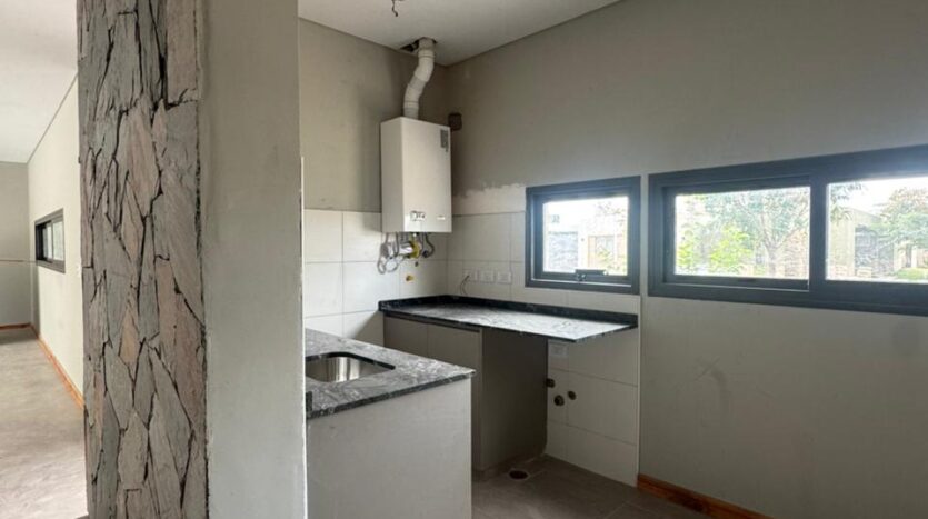 CASA A ESTRENAR EN BARRIO VILLA MICHELO, MAIPÚ