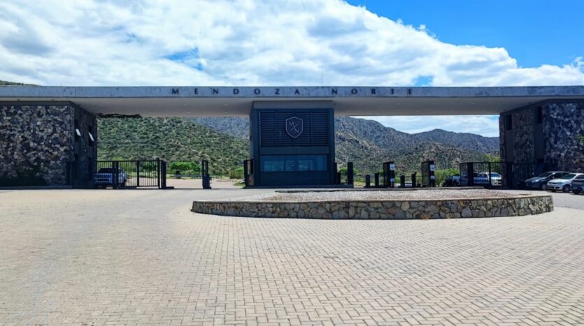 LOTE EN MENDOZA NORTE COUNTRY CLUB, EL CHALLAO