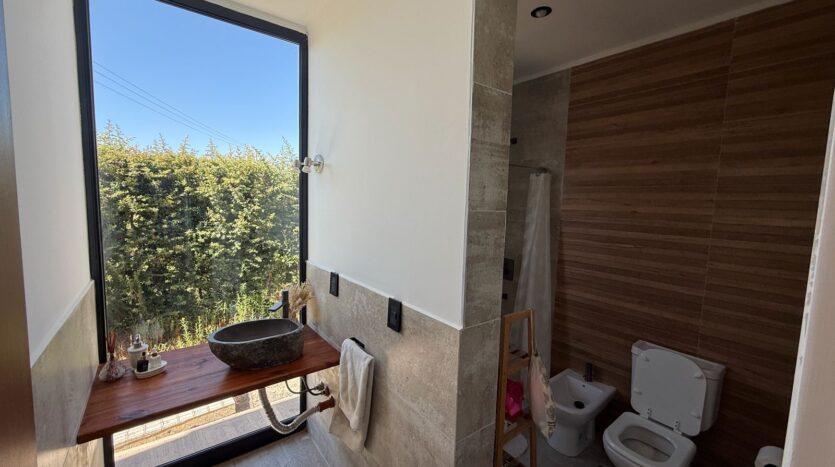 CASA CON VISTA A LA MONTAÑA EN LAS COMPUERTAS, LUJÁN DE CUYO