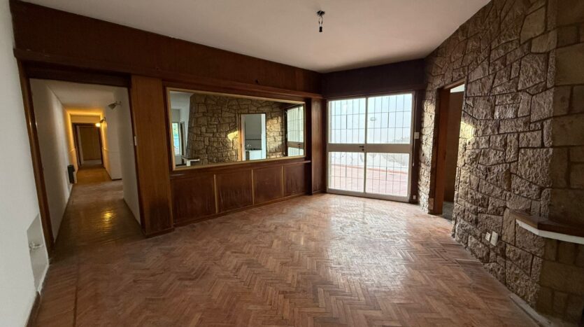 CASA EN ALQUILER SOBRE TIBURCIO BENEGAS, IDEAL OFICINA O CONSULTORIO