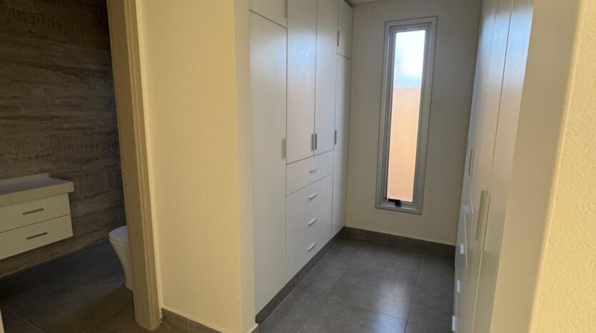 CASA A ESTRENAR EN BARRIO LA VASCONIA, MAIPÚ